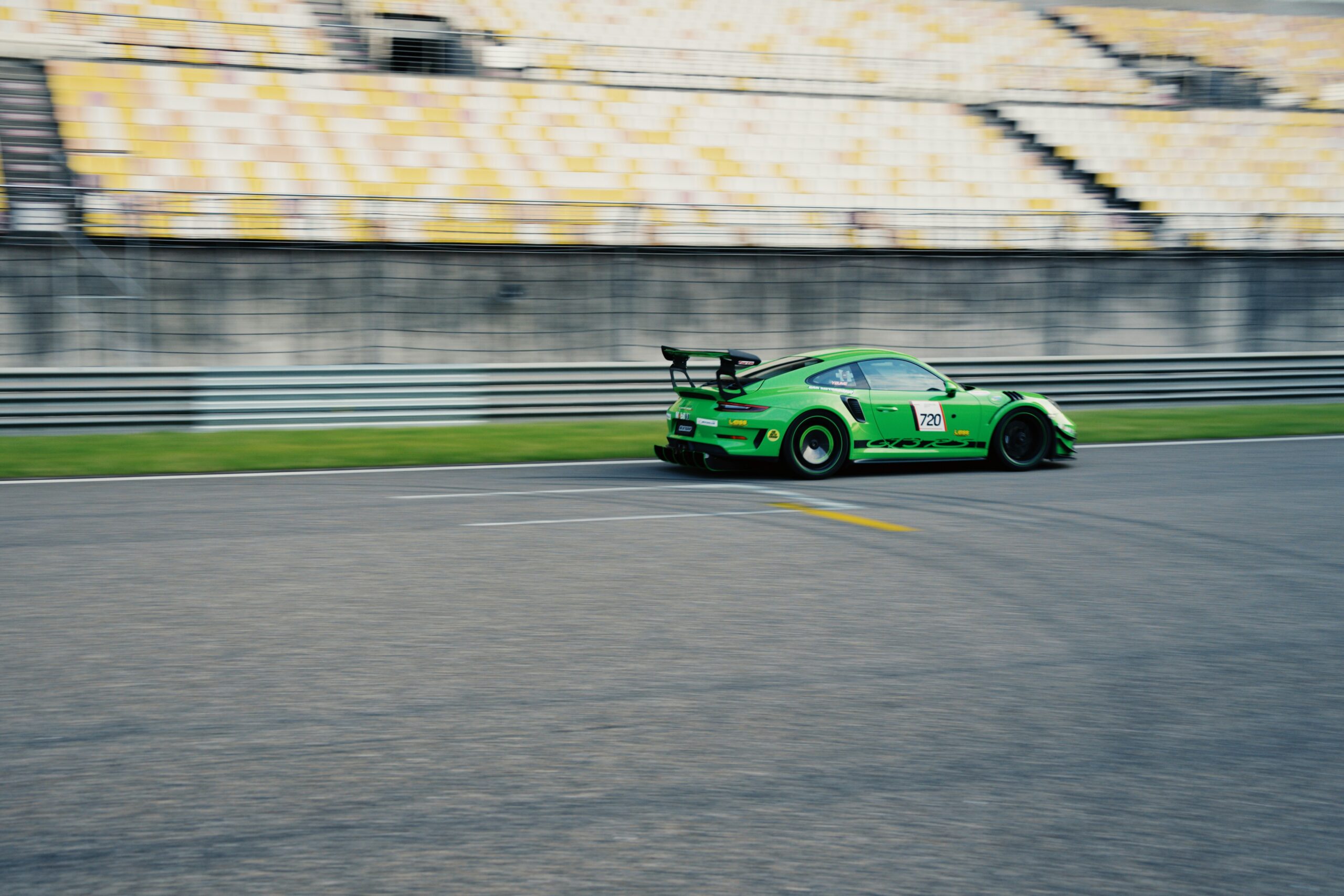 biyunfei-yang-mvi0TwbHGUA-unsplash